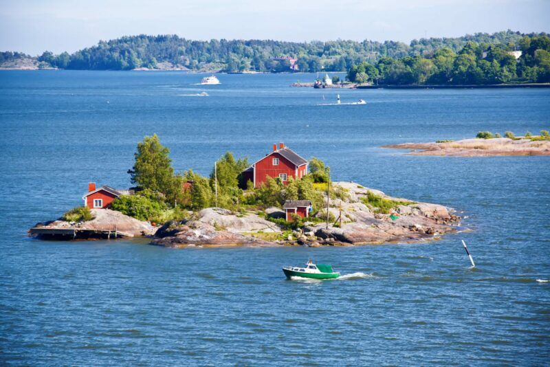 House,On,Island,In,Baltic,Sea,,Helsinki,,Finland